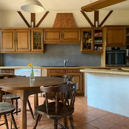 Cozy Family In Champagne-en-ardenne 8p *